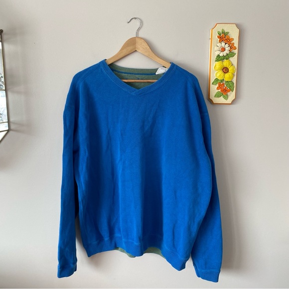 Tommy Bahama Blue and Green Crewneck Sweater - Picture 1 of 9